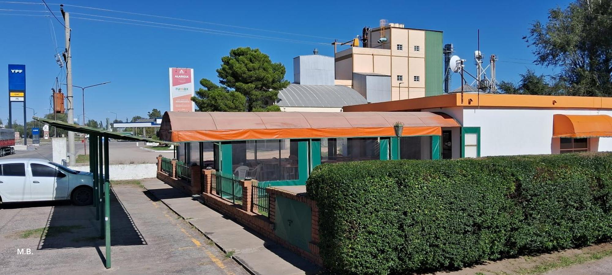 Hotel y Restaurant Don Quijote Macachín Extérieur photo